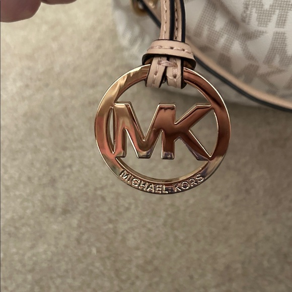 Michael Kors Shoulder Bag - Picture 2 of 5